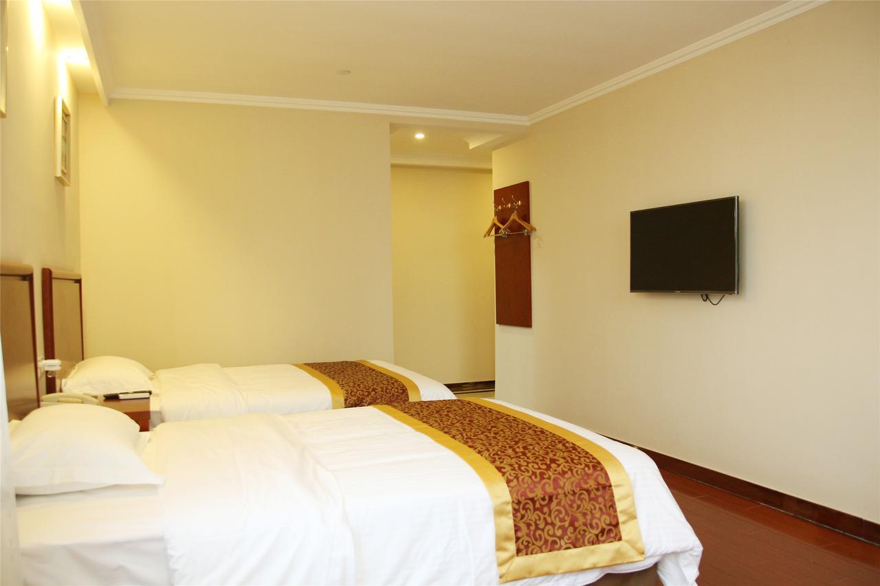 Greentree Inn Jiangsu Wuxi Jiangyin Zhouzhuang Shiji Avenue Business Hotel מראה חיצוני תמונה