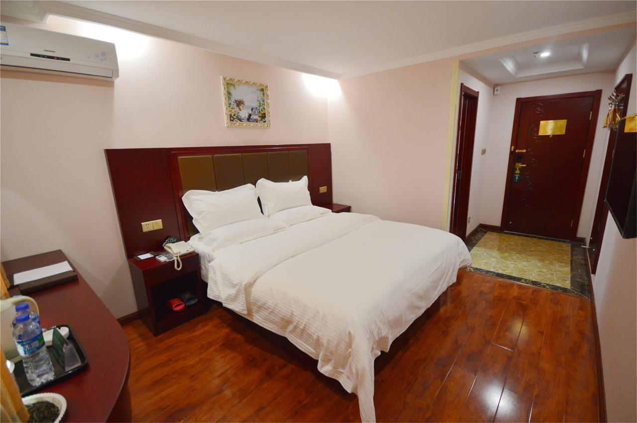 Greentree Inn Jiangsu Wuxi Jiangyin Zhouzhuang Shiji Avenue Business Hotel מראה חיצוני תמונה