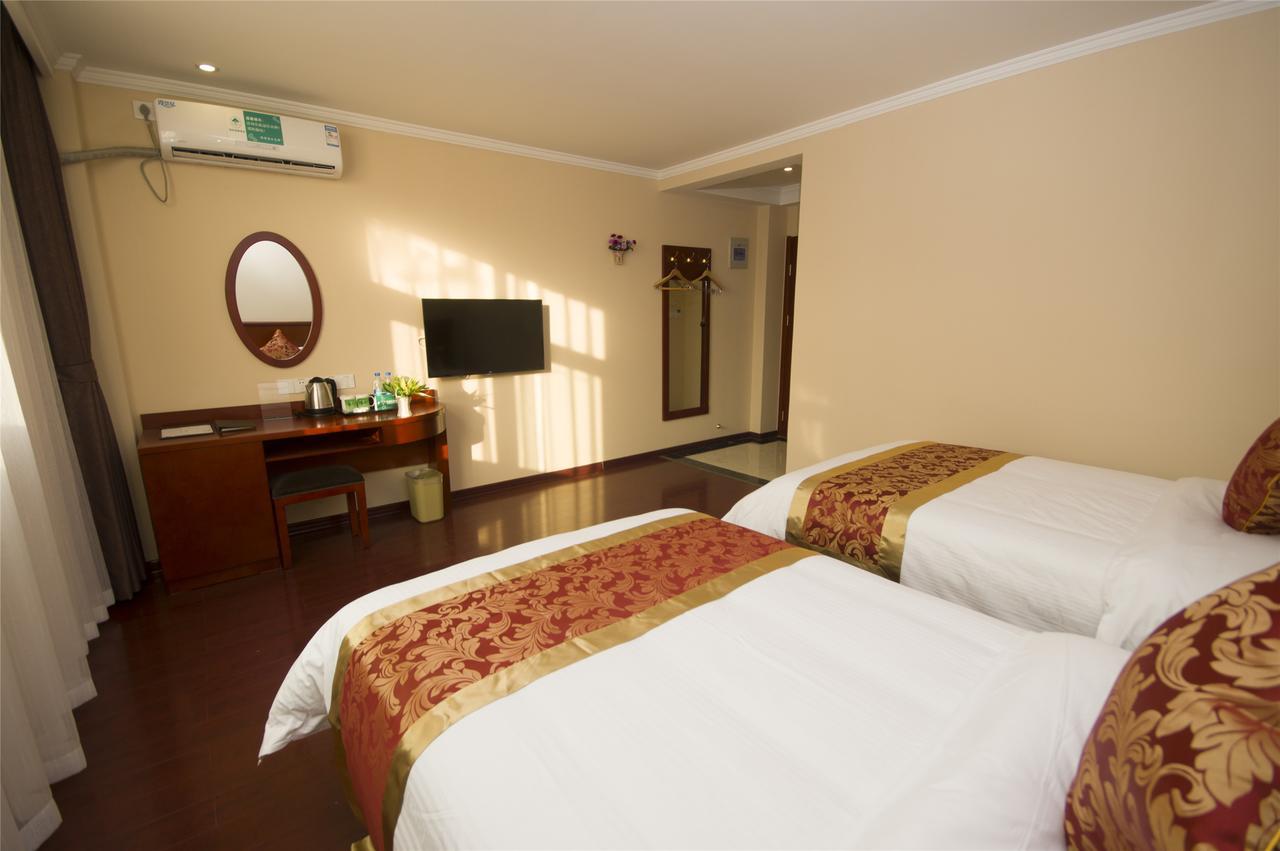 Greentree Inn Jiangsu Wuxi Jiangyin Zhouzhuang Shiji Avenue Business Hotel מראה חיצוני תמונה